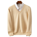 Elegancki sweter męski z dekoltem w serek