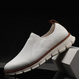 Męskie buty wsuwane z siatki